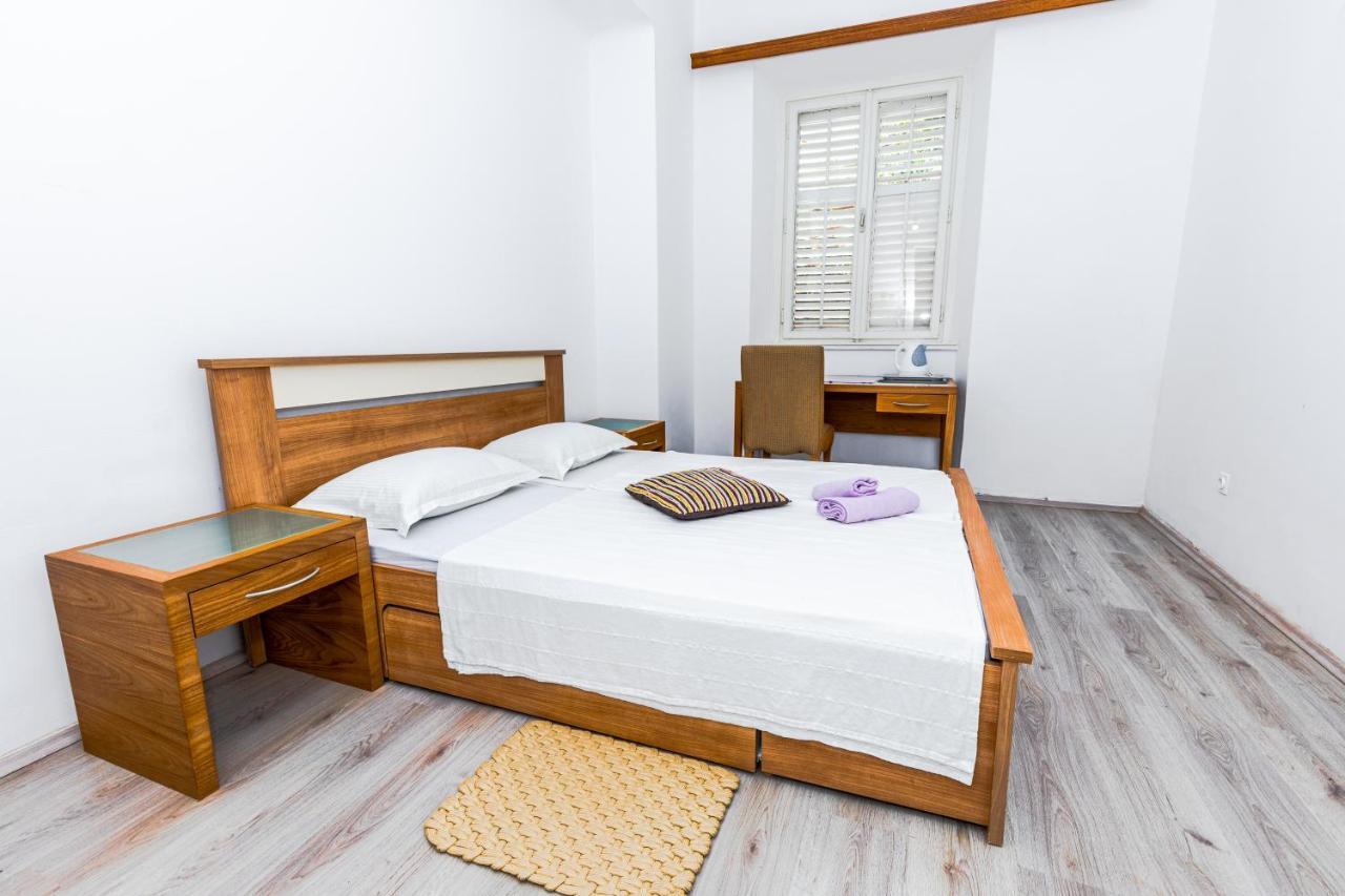 Guesthouse Mika Dubrovnik Ngoại thất bức ảnh