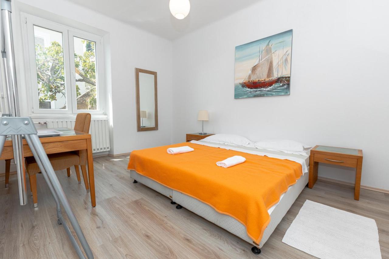 Guesthouse Mika Dubrovnik Ngoại thất bức ảnh