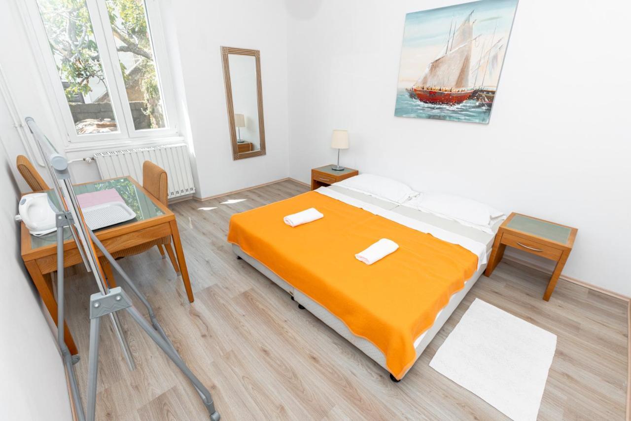 Guesthouse Mika Dubrovnik Ngoại thất bức ảnh